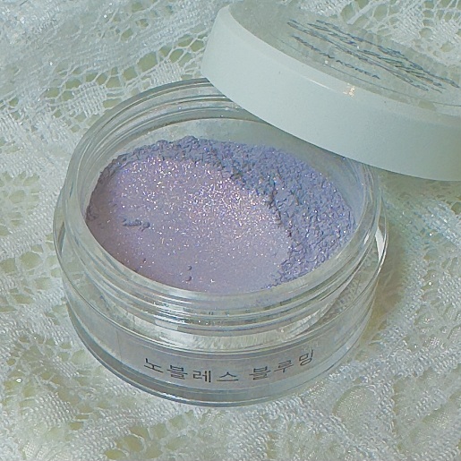 Noblesse Collection Temperature Change Luminous Magnetic Foundation Blooming (5~10g)